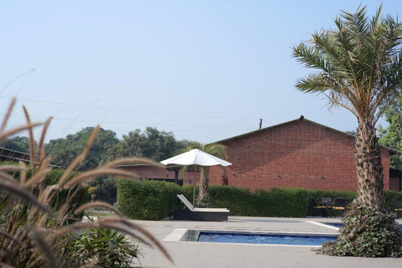 Mango Tree Resorts Siyana Exteriér fotografie
